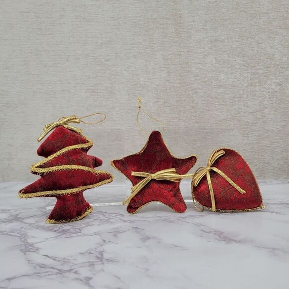 Vintage Red & Gold Velvet Christmas Ornaments Soft Non Breakable 90's - Picture 1 of 12